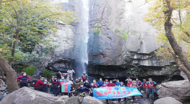 Spilos Dağcılarından Türkmen Şelalesi'ne Doğa Yürüyüşü