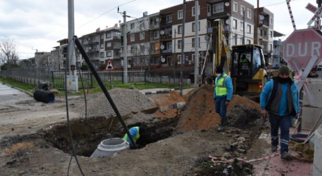 Barbaros Mahallesine Yağmur Suyu Hattı Döşendi