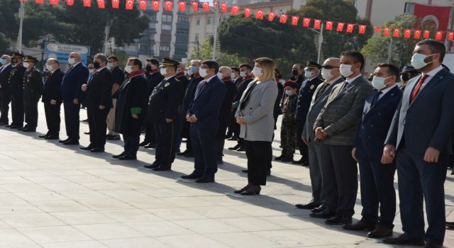 101.Yılında Sade Törenle Kutlandı