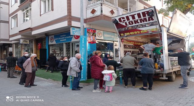 Manisa Şehit Aileleri ve Gaziler Derneğinden Şehitlermiz İçin Lokma Hayrı