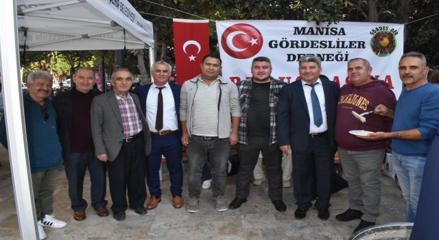 Manisa Gördesliler Derneği'nden 3 Bin Kişilik Keşkek Hayrı